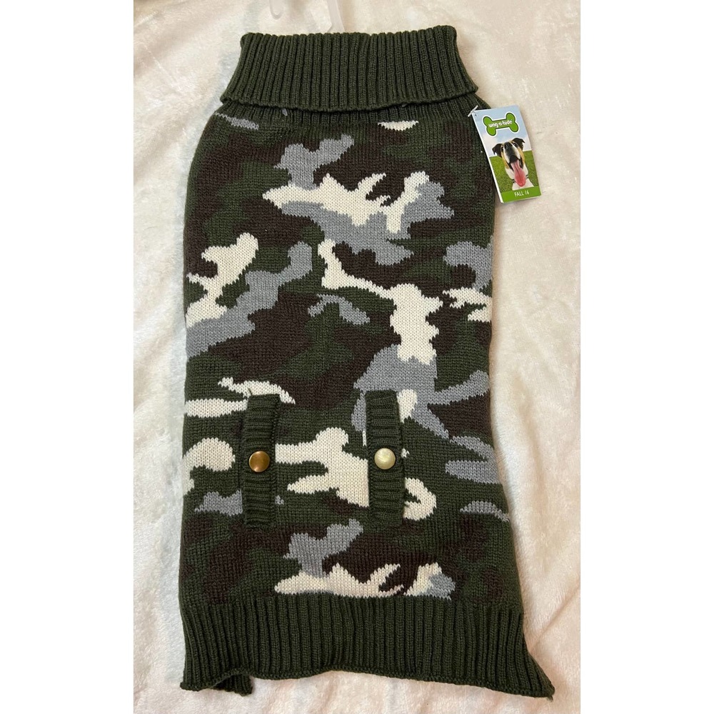 Green Camo Sweater Stud Pocket Extra Large Wag – A – Tude